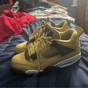 Jordan Lightning 4’s Size 11